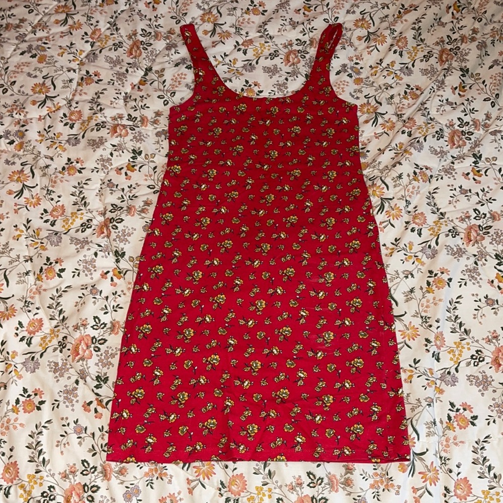 Tight Red Floral Dress